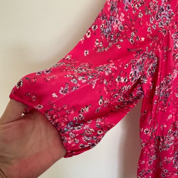 Banana Republic XL Blouse - Picture 3 of 9